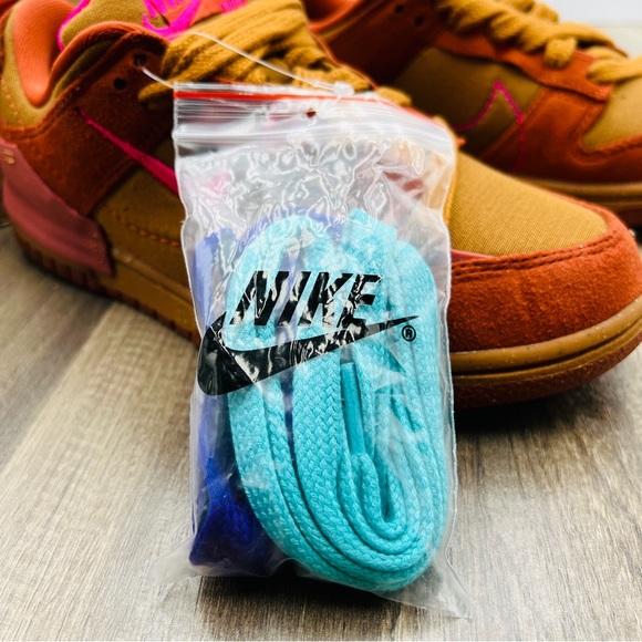 Nike Dunk Low Disrupt 2 - Picture 3 of 7